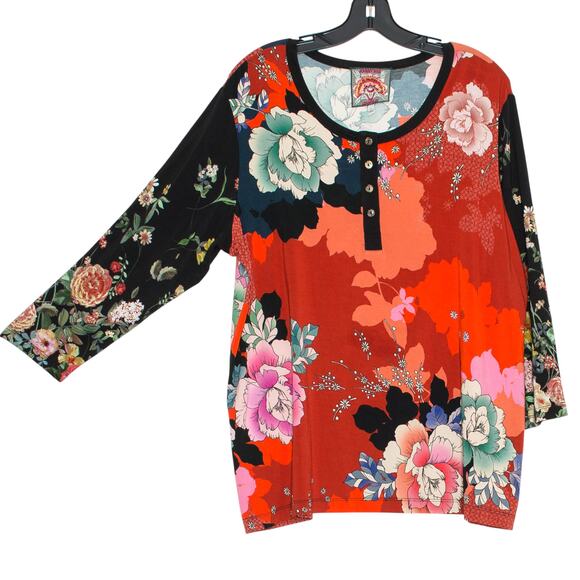 Johnny Was Top 3/4 Sleeve Floral Henley Boho Cottage Maximalist Red Black Large - Picture 1 of 7